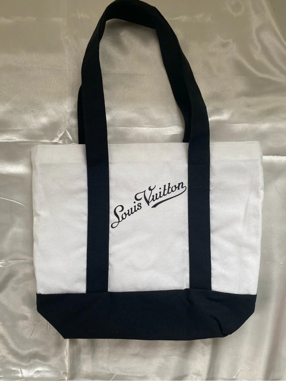 Luxury LV Tote Bag + Pouch Set - NWOT